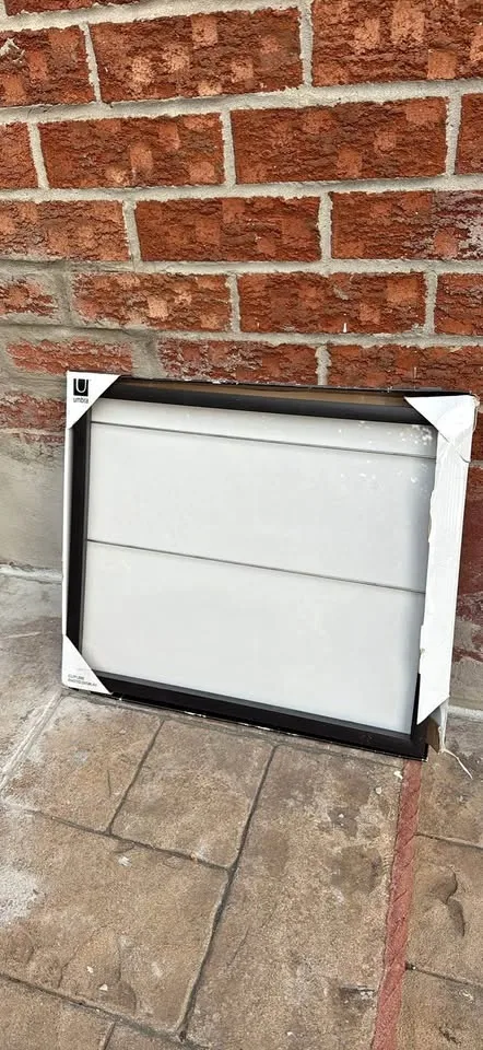 Umbra Clipline Photo Display