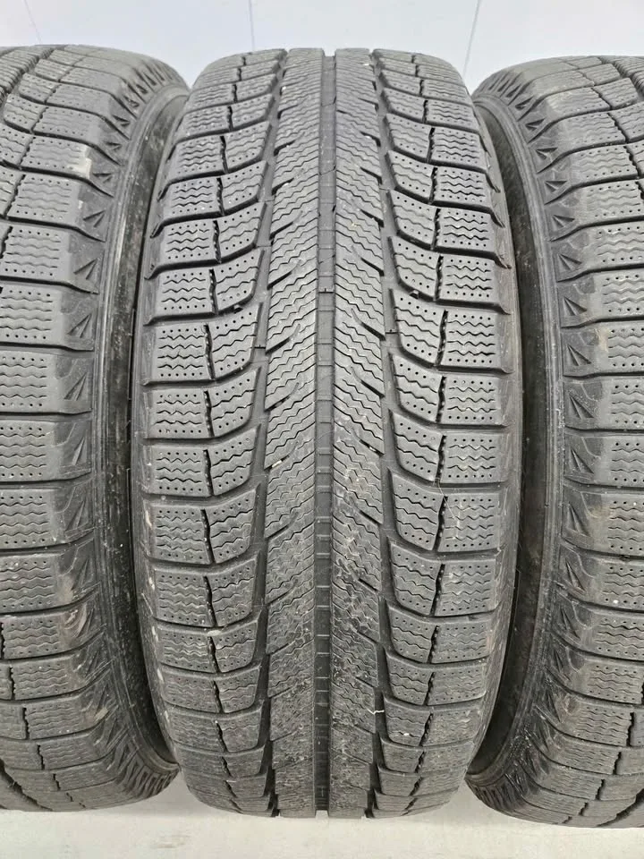 Michelin X-Ice Winter Tires- 225/65R17 image indicator(5)