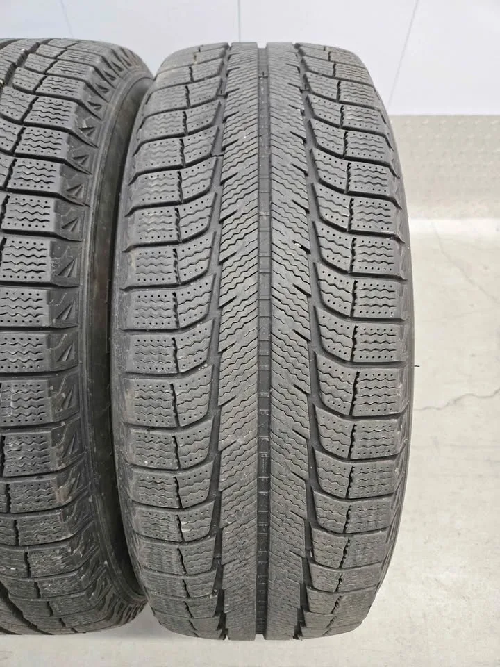 Michelin X-Ice Winter Tires- 225/65R17 image indicator(6)