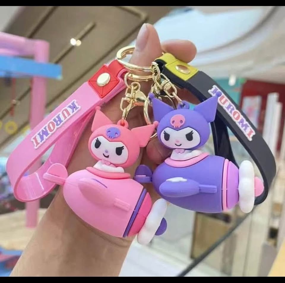 3 pieces Kuromj keychains - photo 2