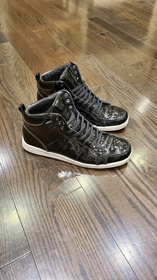 Clae Black Leather Shoes - Russell Sneakers Size 10