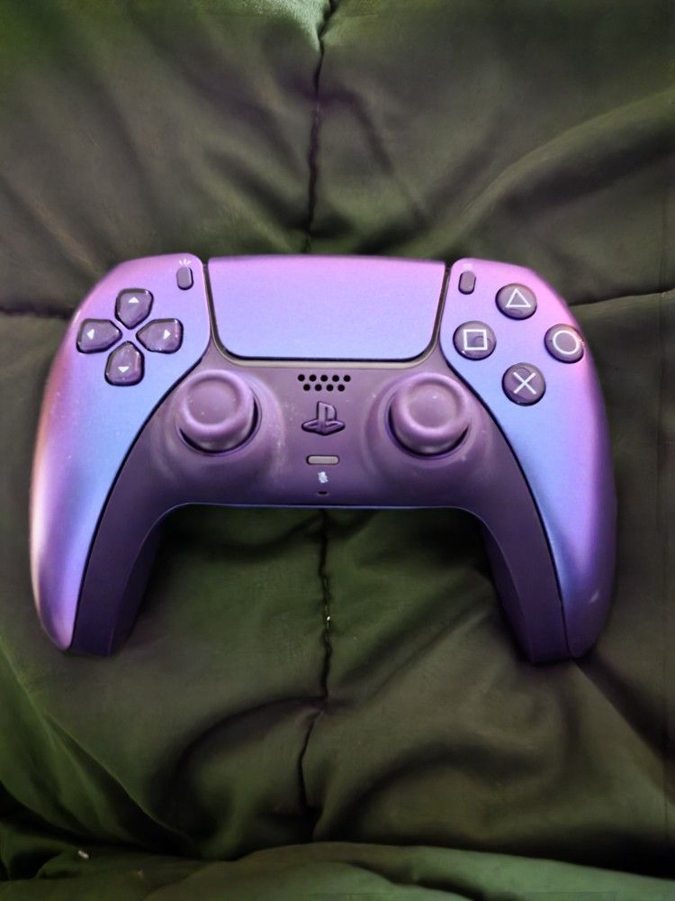 Chroma Indigo PS5 Controller