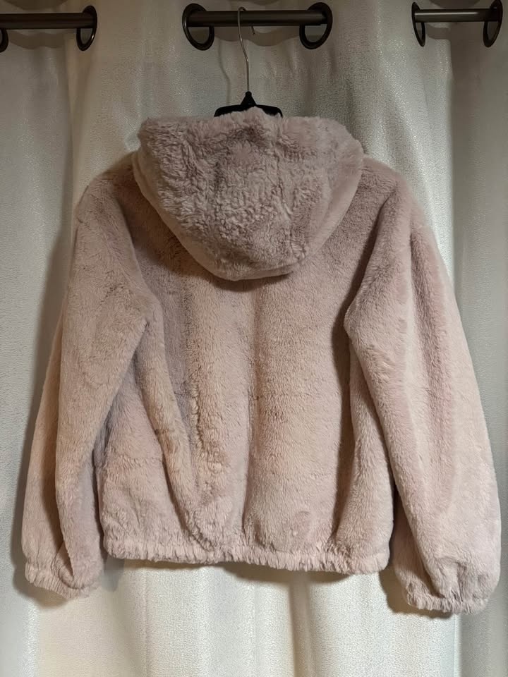 Blue/Pink/Brown Fur Jackets | $20 each - photo 4
