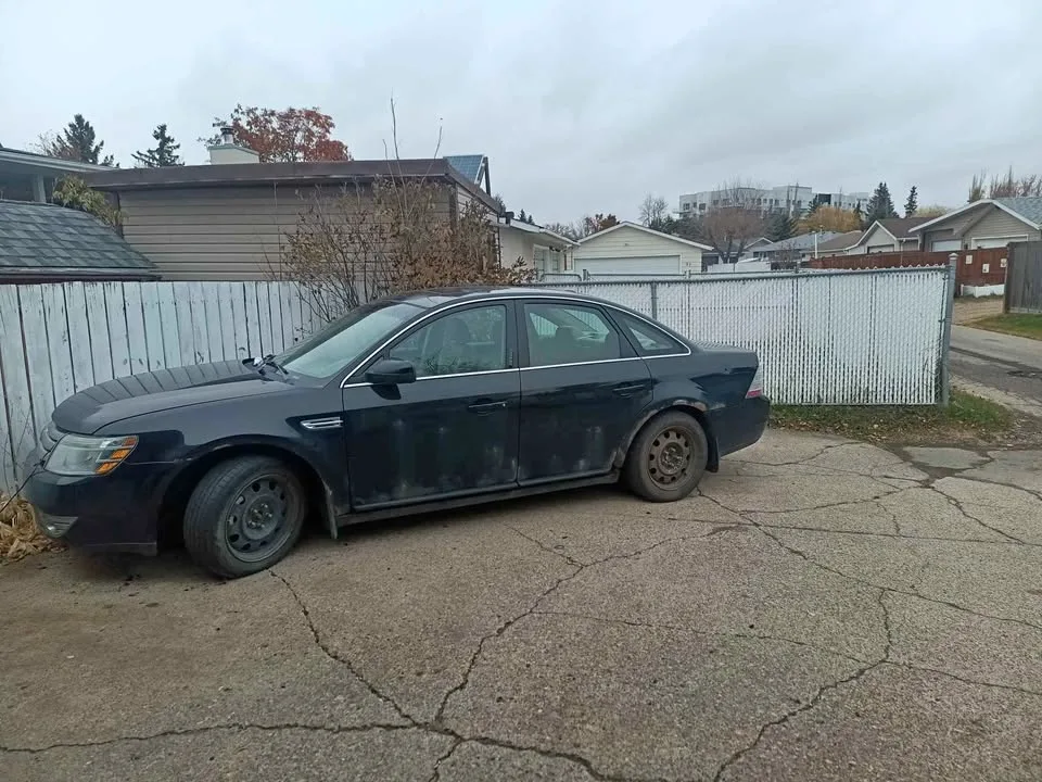 2008 Ford Taurus