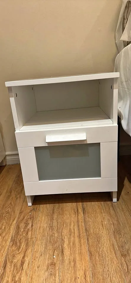 White Ikea Brimnes Nightstandx2
