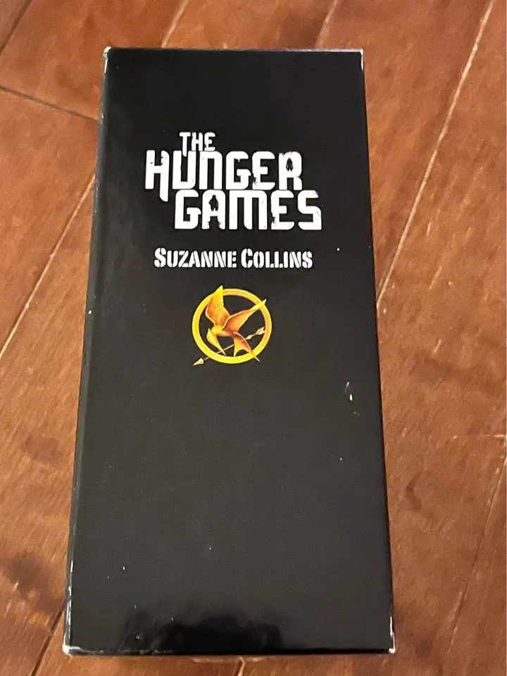 Books for sale image indicator(2)