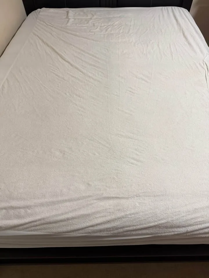 Queen bed frame image indicator(5)