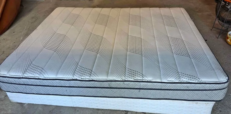 Queen Mattress with Box Spring