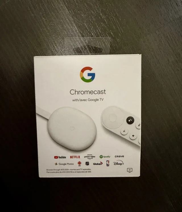 Chromecast with Google TV - 4th Gen and 4K (Snow) - Complete