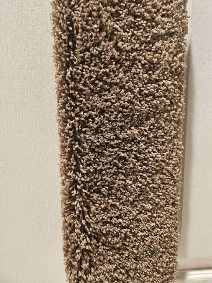 Hanging cat scratcher image indicator(2)