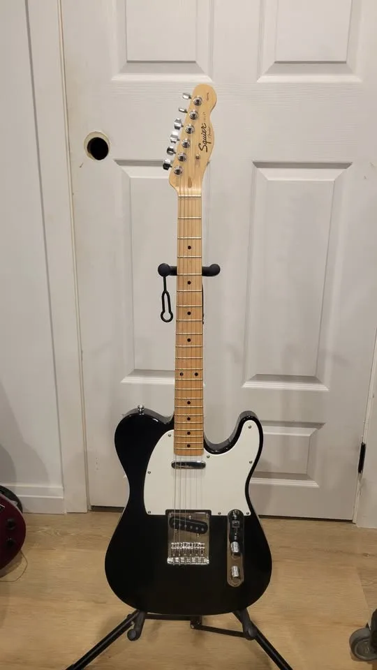 $280 Squier Telecaster Electric Guitar - Standard - Butterscotch image indicator(2)