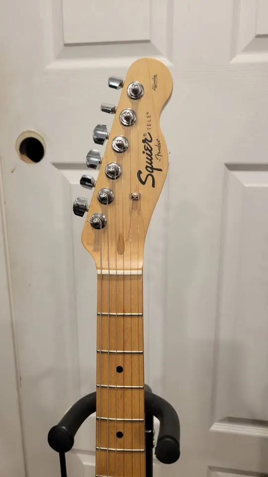 $280 Squier Telecaster Electric Guitar - Standard - Butterscotch image indicator(4)