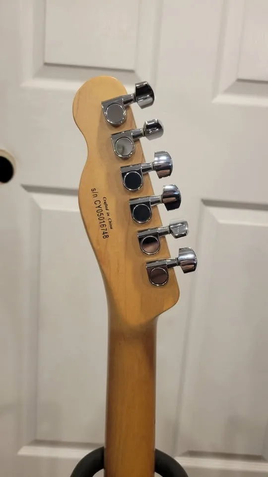 $280 Squier Telecaster Electric Guitar - Standard - Butterscotch image indicator(5)
