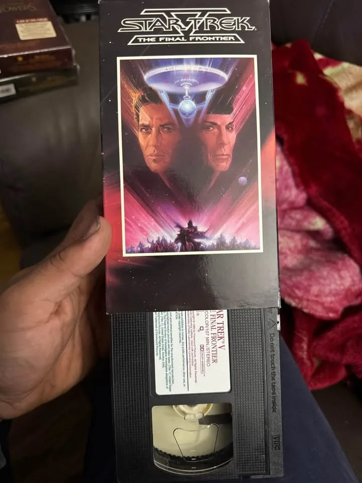 Star Trek complete VHS set image indicator(2)