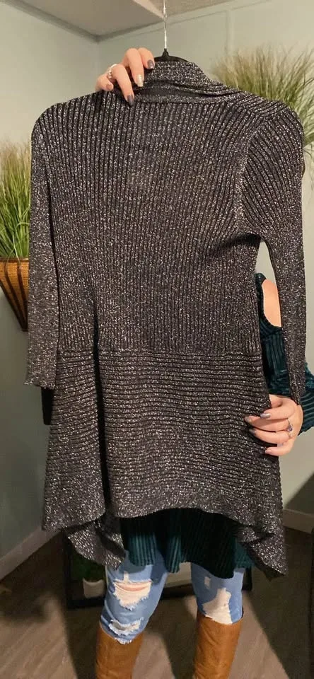 Shimmery Onyx Longline Cardigan – Elegant Metallic Knit. $40/OBO image indicator(2)