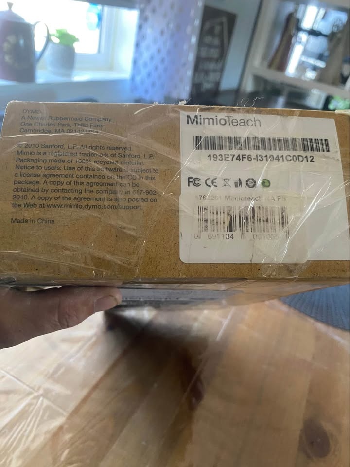 Dymo MimioTeach Interactive Whiteboard - Brand New - photo 3