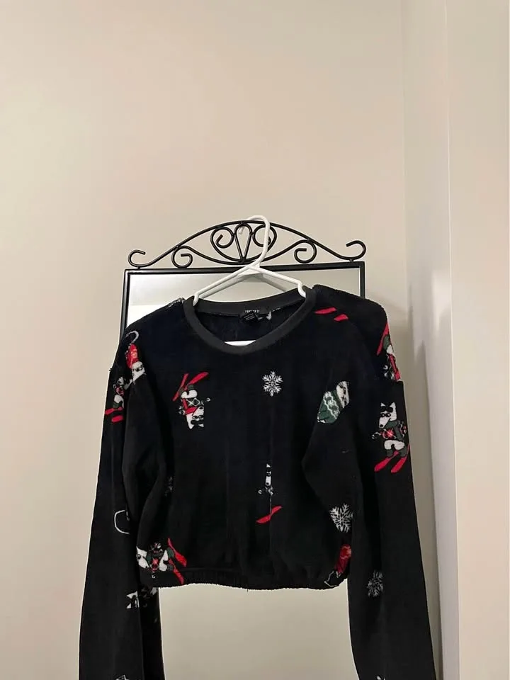 Cute black and white pyjamas