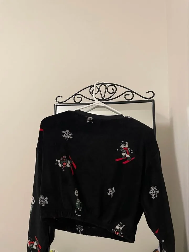 Cute black and white pyjamas image indicator(2)