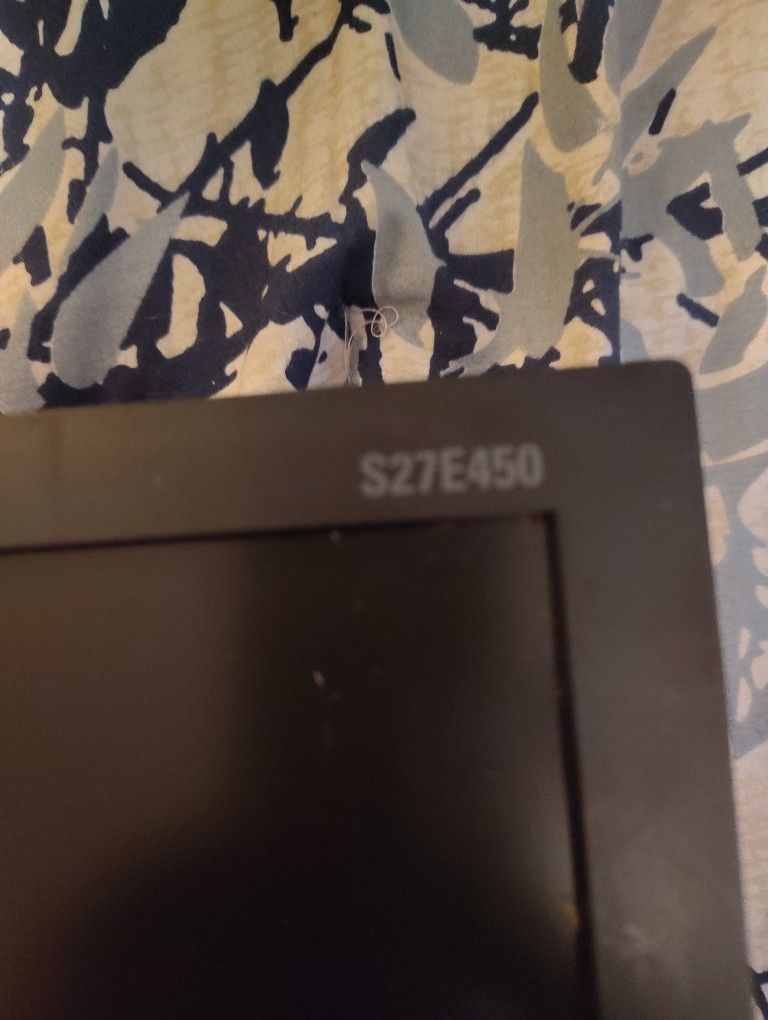 27 inch Samsung gaming Monitor S27E450 - photo 2