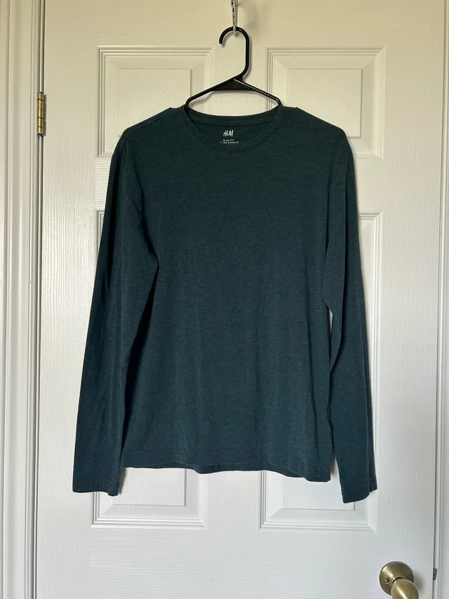 H&M and Wind River Shirts - M image indicator(3)