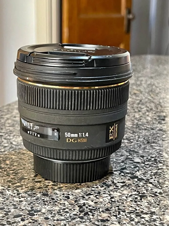 Sigma 50mm f/1.4 EX DG HSM - (NIKON)