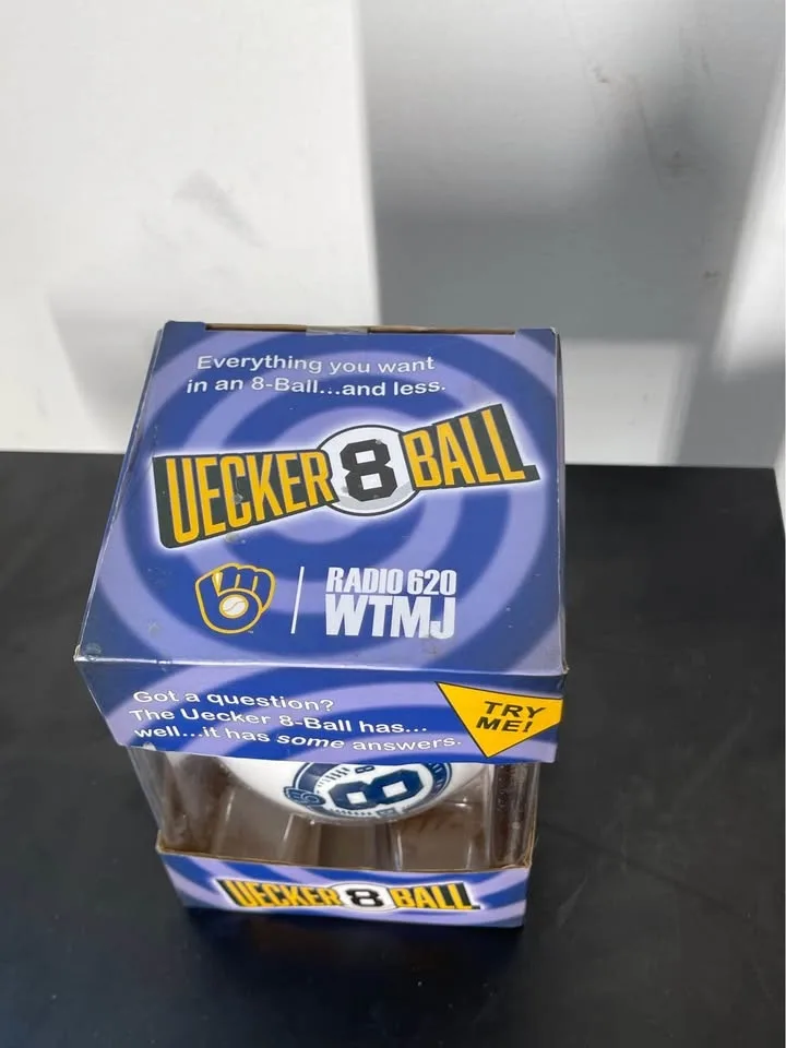 MILWAUKEE BREWERS BOB UECKER 8 Ball image indicator(5)