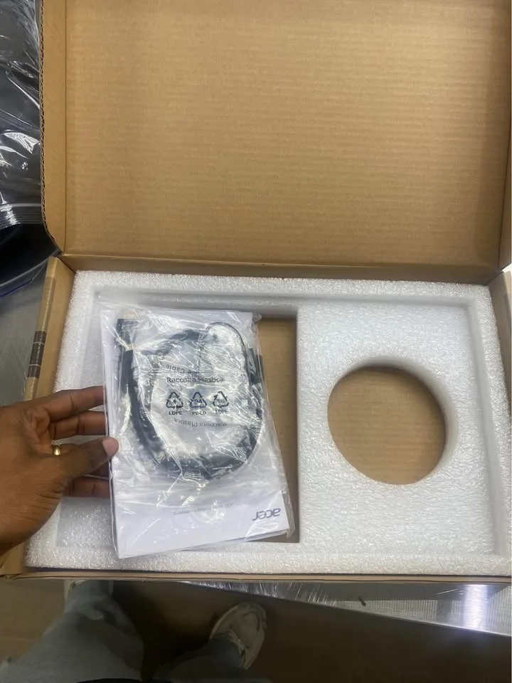 ACER PM161Q 15.6" FHD PORTABLE USB-C MONITOR image indicator(5)