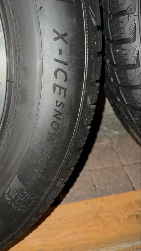 245/60R18 Honda pilot winter package - photo 4