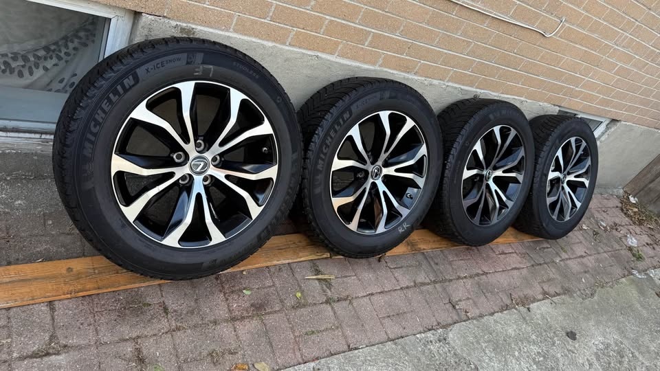 225/60R18 Lexus NX Winter package ￼ - photo 3