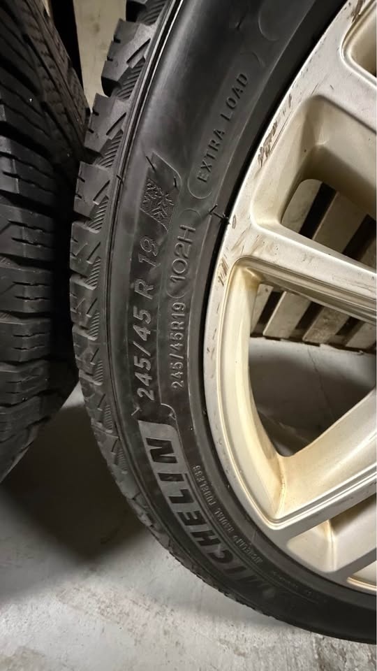245/45R 19 tesla model S winter package ￼￼ - photo 4