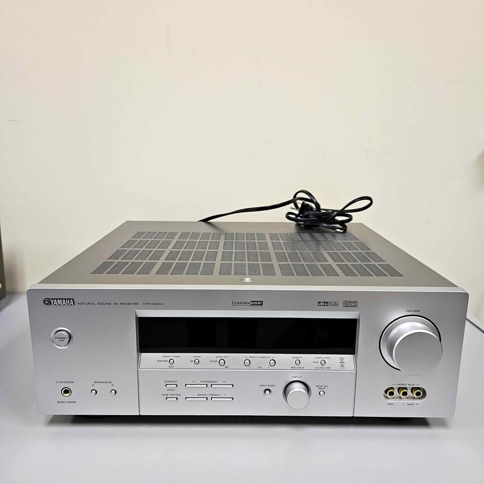 YAMAHA HTR 5840 Receiver