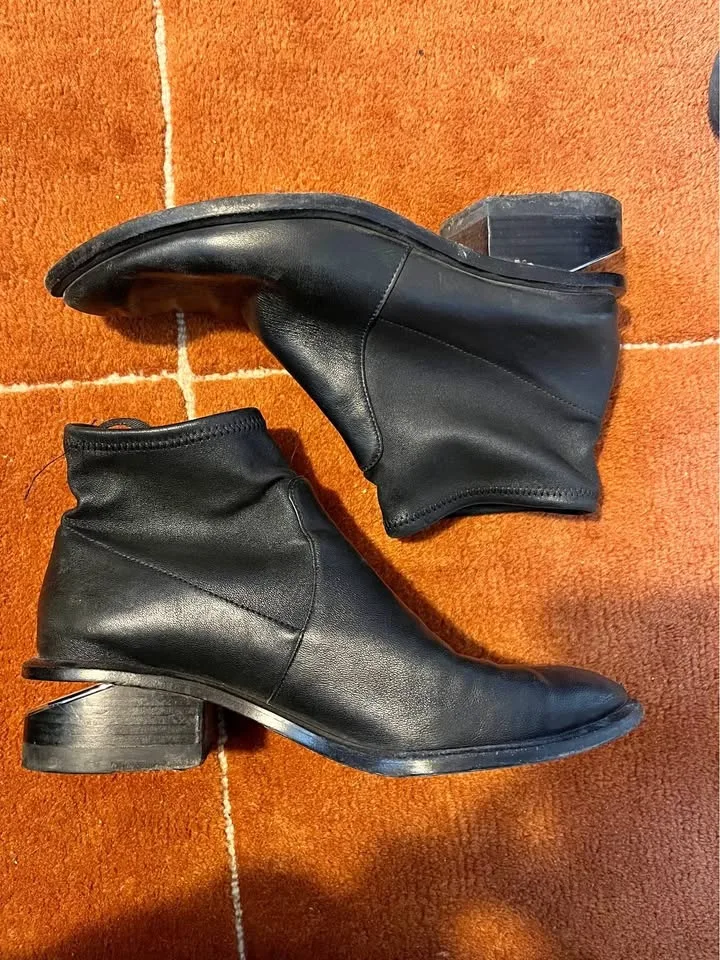 Alexander wang boots 36.5