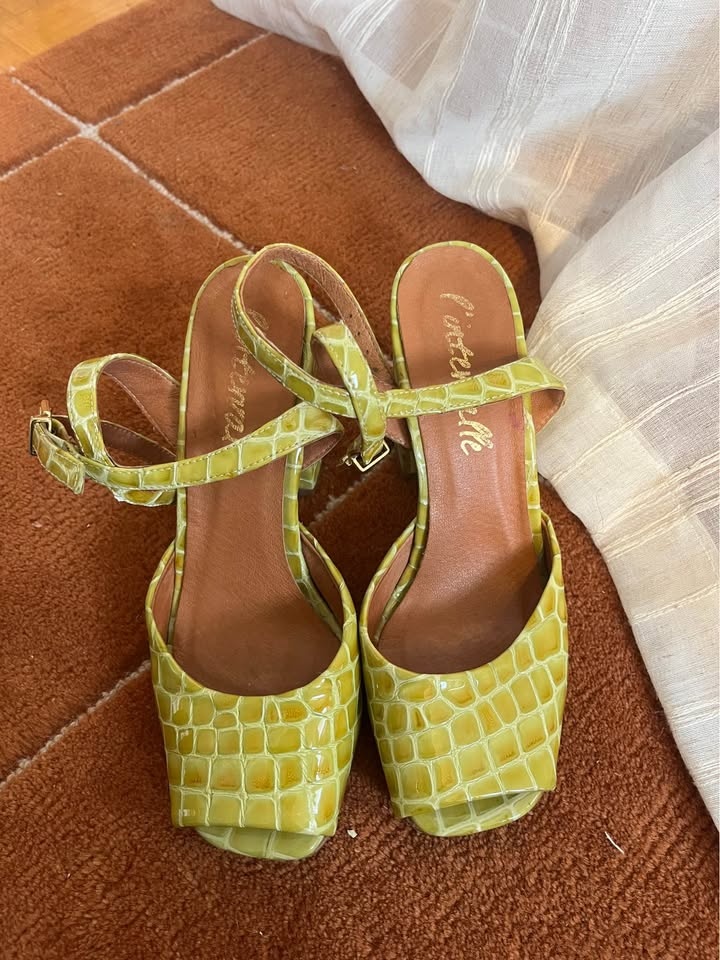 Chunky green croc leather heels size 7 - photo 4