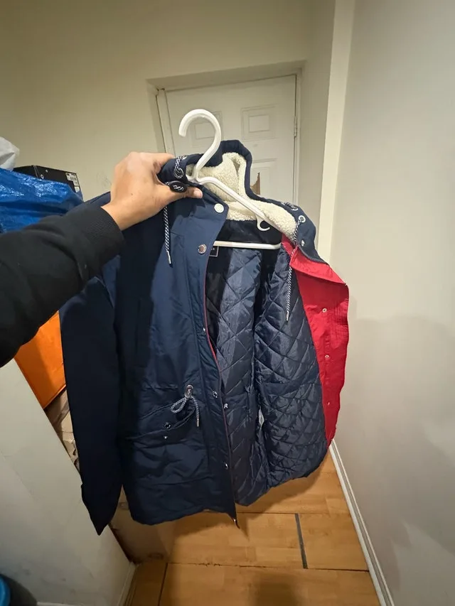 Tommy Hilfiger winter jacket image indicator(3)