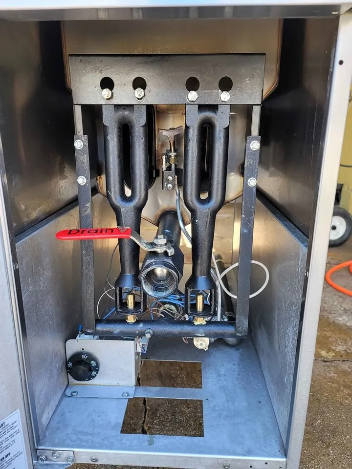 Bakers Pride Deep Fryer (Liquid Propane) image indicator(7)