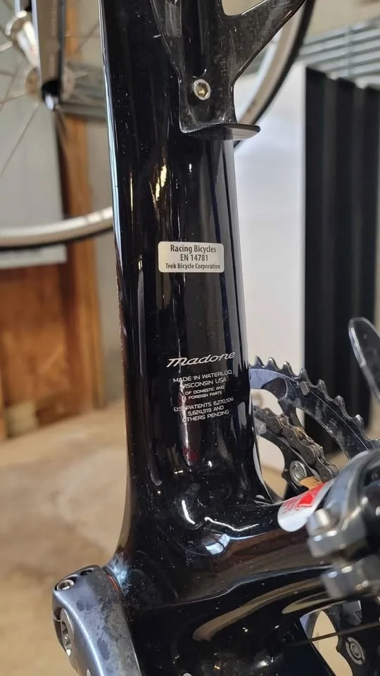 TREK Racing Bicycle EN14781 Madone 5.2 image indicator(3)