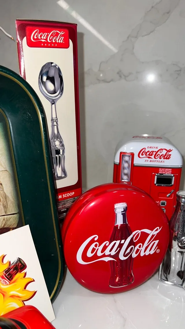 Various Coca Cola collectibles image indicator(4)