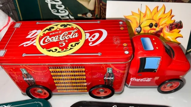 Various Coca Cola collectibles image indicator(6)