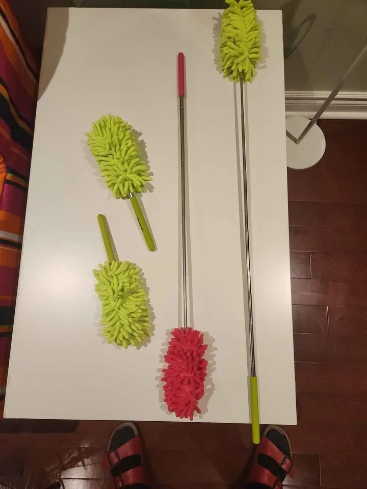 Telescopic extendable Duster with microfiber cloth (4x) image indicator(4)