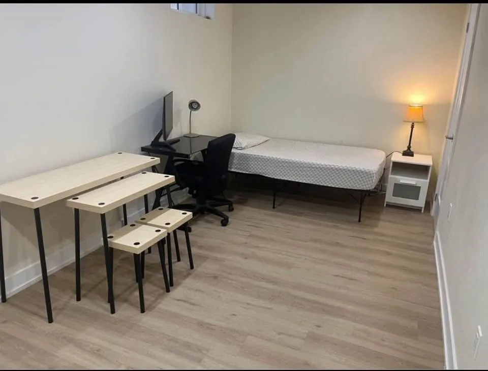 1 Bedroom suite for rental image indicator(6)