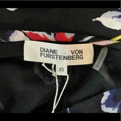 Diane Von Furstenburg black floral lanell skirt sz XS - photo 3