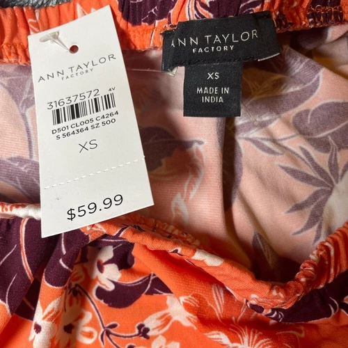 Ann Taylor Floral Top sz XS - photo 3