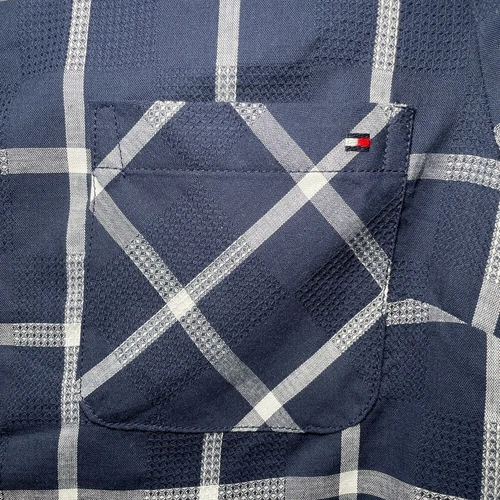 Tommy Hilfiger navy shirt sz L - photo 2