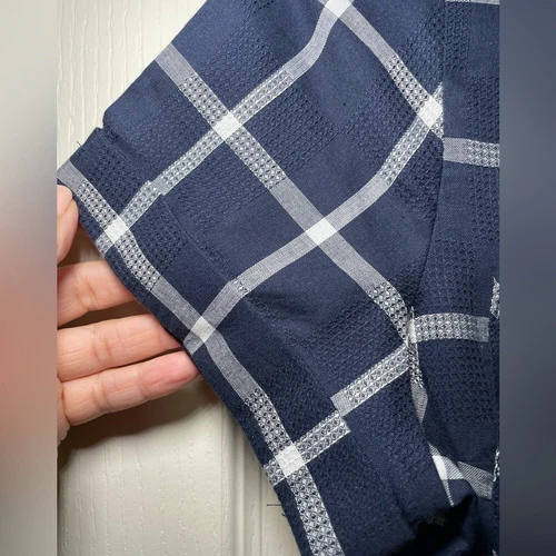 Tommy Hilfiger navy shirt sz L - photo 4