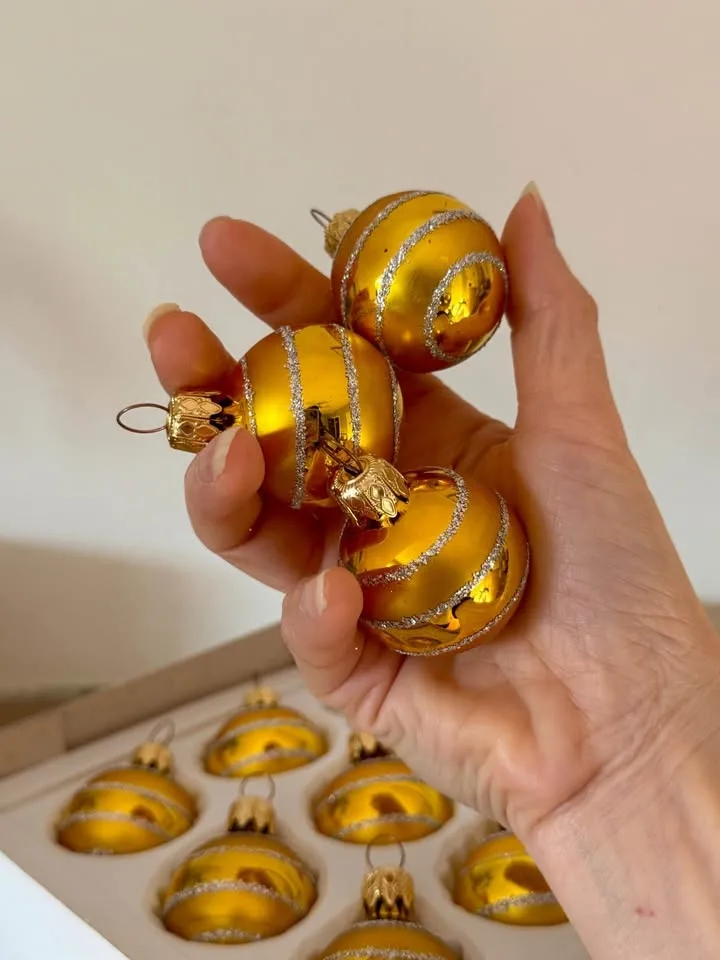 Vintage Small Glass Christmas Ornaments Woolcrest Box of 9 image indicator(2)