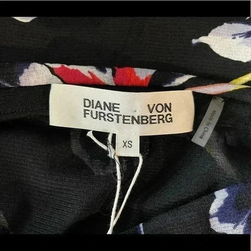 Diane Von Furstenburg black floral lanell skirt sz XS - photo 3