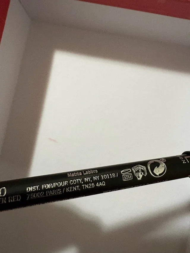 Rimmel Lasting Finish Lip Liner image indicator(3)