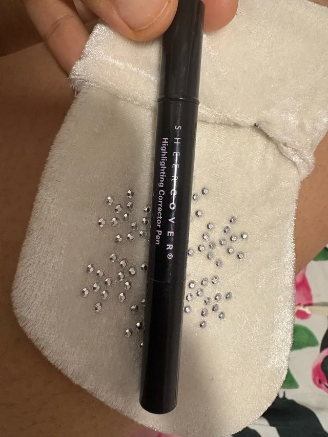 Sheer Cover Corrector Pen image indicator(3)