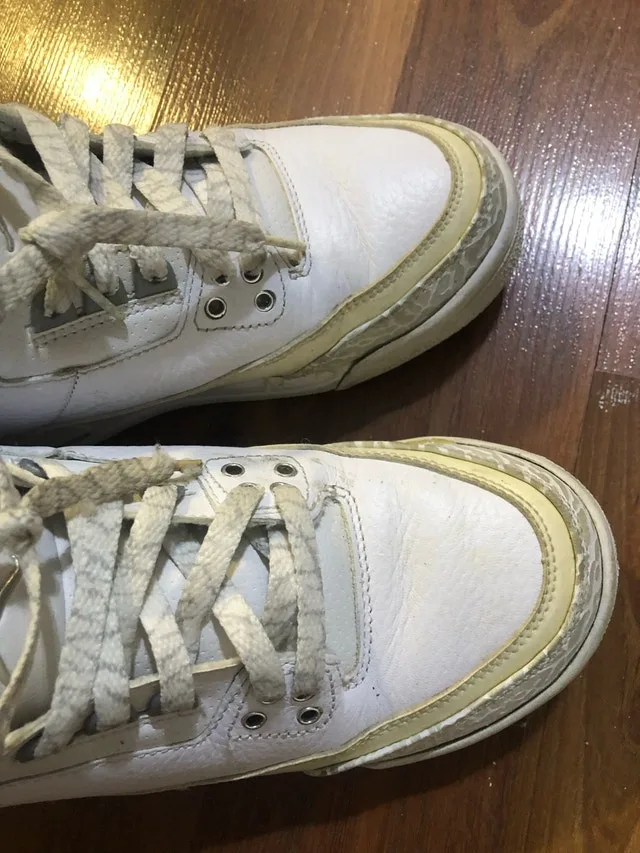 Air Jordan 3 image indicator(2)