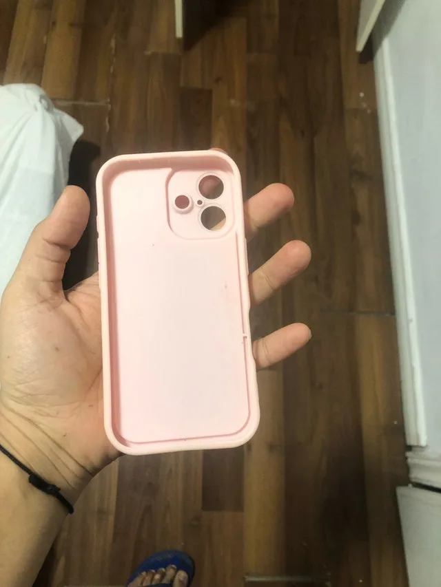 iPhone 11 Case image indicator(2)